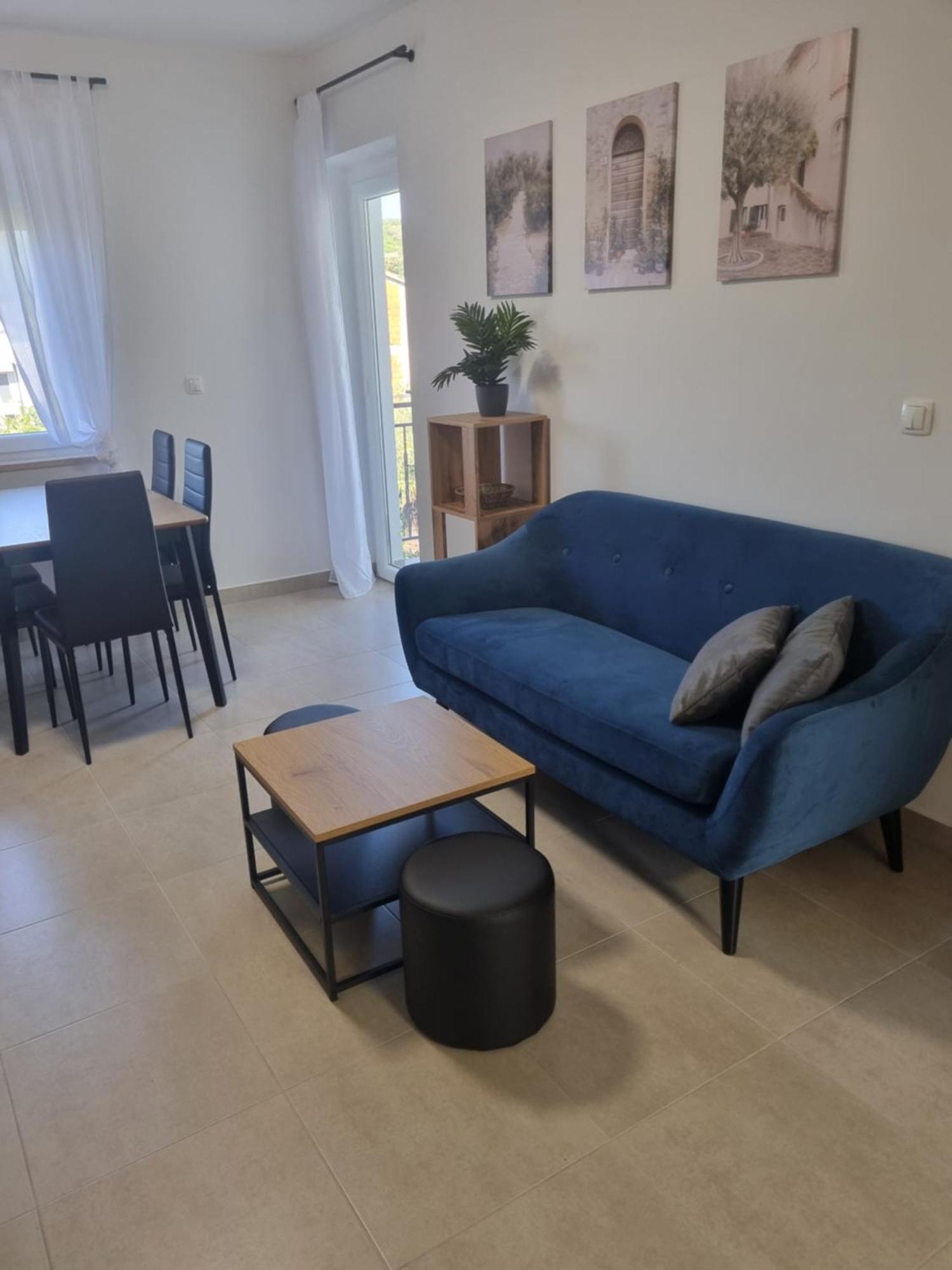 Apartment Oliva Krk Town Exterior foto